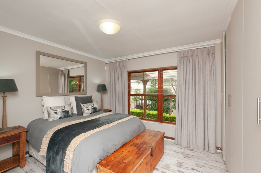 6 Bedroom Property for Sale in Fairview Golf Estate Western Cape